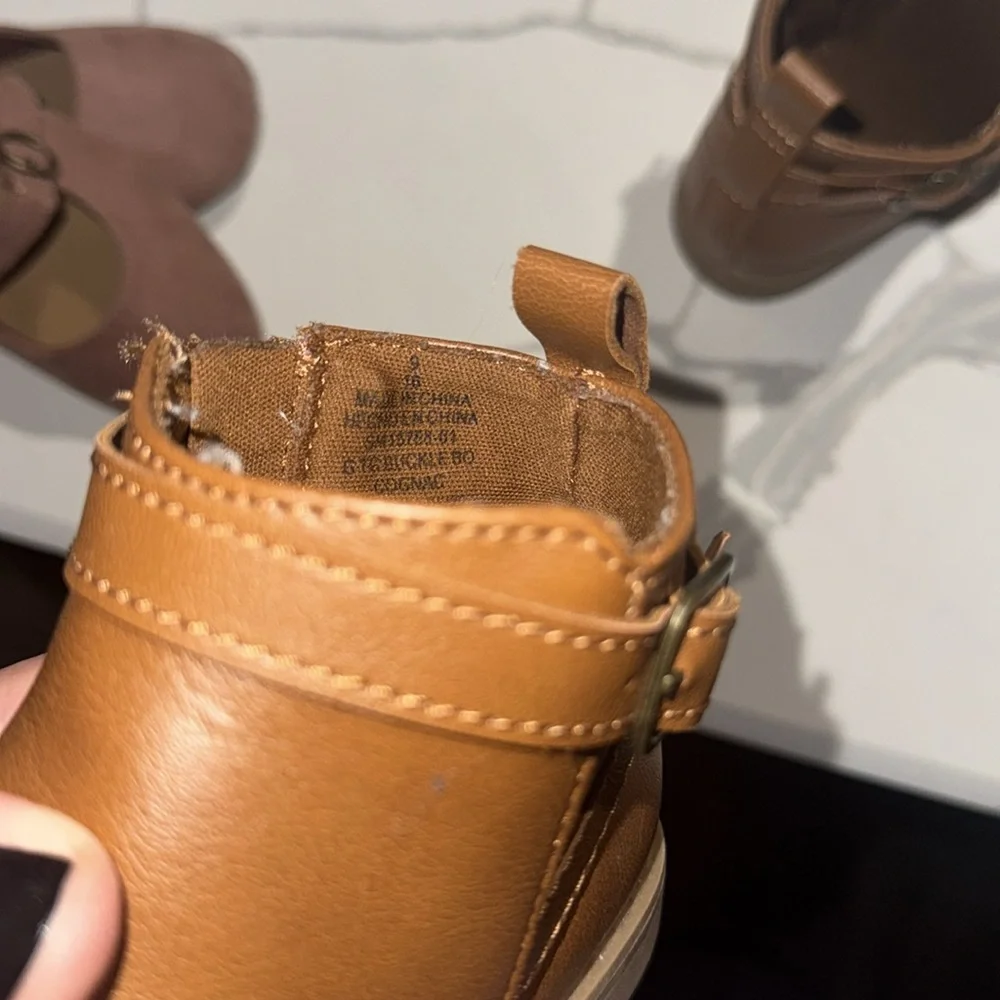 Girls Toddler Brown Ankle Booties Boots 9 Zip Up Cat and Jack